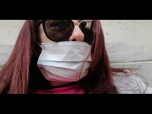 ❤️ Nicoletta na-abọ ọbọ n'ahụ onye agbata obi ya na pees n'ime ebe a na-adọba ụgbọala ya (Special Covid19 Italian Quarantine) ️❌ na porn% ig.redporn-tv.ru% ❌